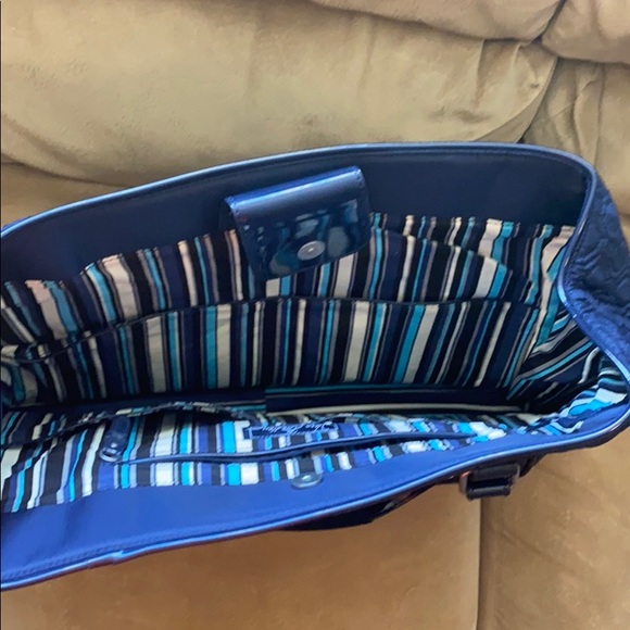 Vera Bradley Travel Tote - Picture 3 of 4